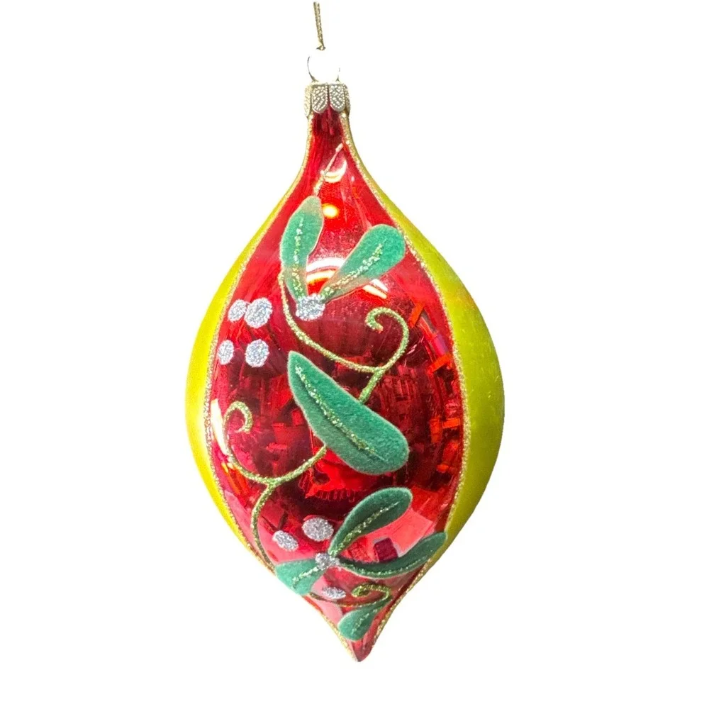 Vintage SPF Glass CHRISTMAS GLASS TREE ORNAMENTS USED.‎